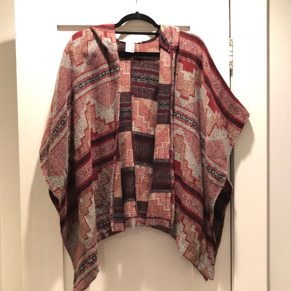 American Rag Mayan Pattern Hooded Poncho